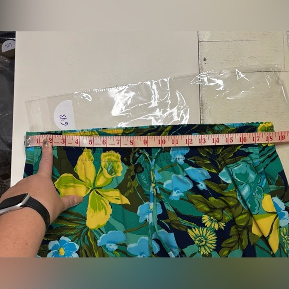 Talbots Pants Womens Size 1X Blue Green Floral Drawstring Waist Pull On Tropical - Picture 4 of 8